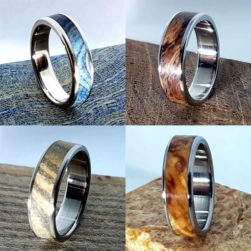 Metallringe mit Inlay aus stabilisiertem Holz in Blau und Naturtönen